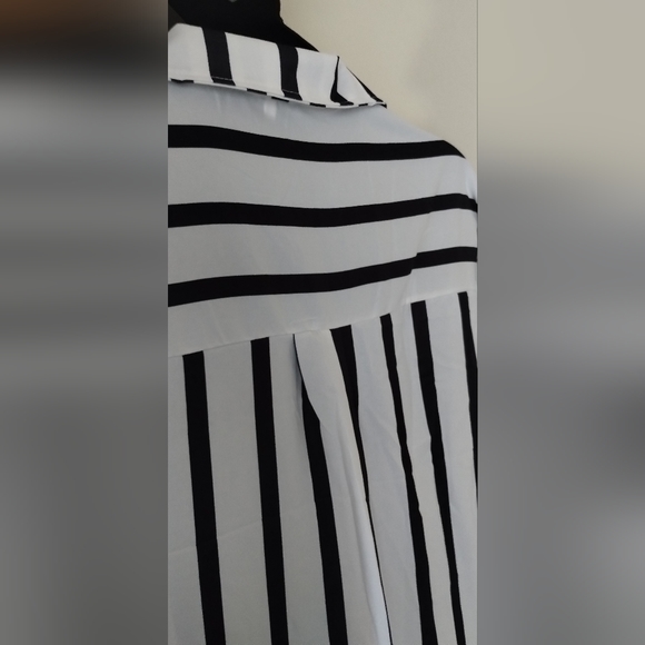 Striped Blouse - Picture 6 of 7